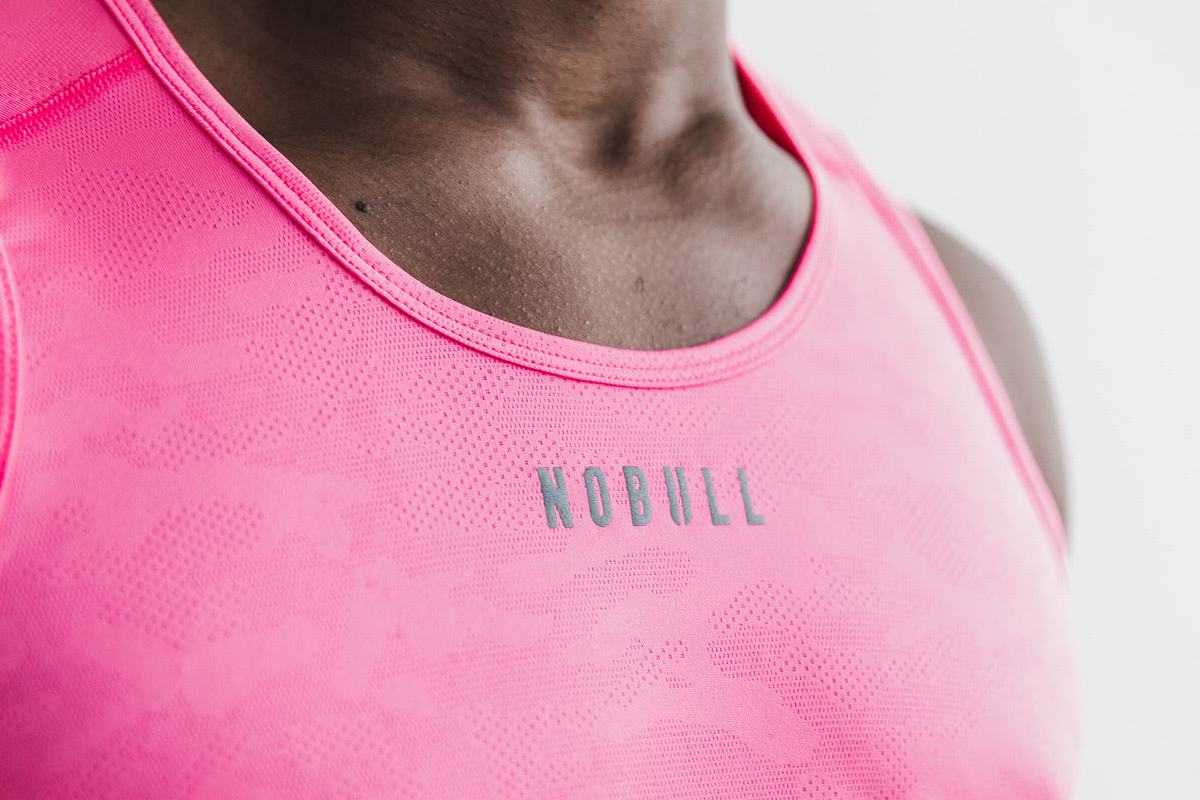Nobull Lightweight Textured Neon Men's Tank Tops Pink Camo | Australia (YP4279)